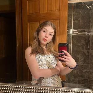 Meet your Posher, Annika